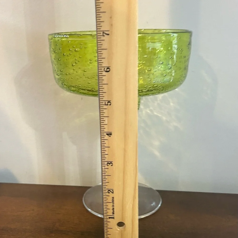 Crate & Barrel Margarita Glass Mexican HAND BLOWN Bubbles LIME GREEN 14 Ounce.